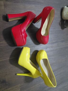 Women’s High Heel Platform Pumps in Red and Yellow